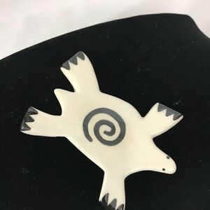 Vintage Ruby Z Hand Painted Ceramic Pin